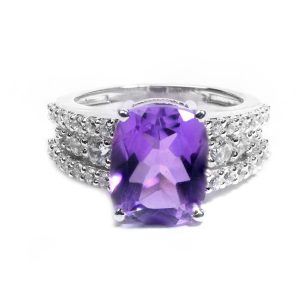925 Sterling Silver Amethyst Gemstone Solitaire Propose Luxury Ring