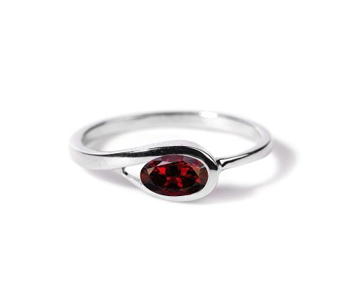 925 Sterling Silver Natural Garnet January Birthstone Ring for Women