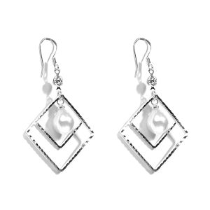 Natural Pearls Dangle Earrings