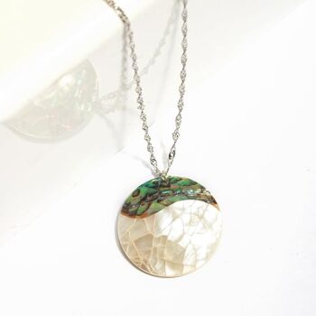Gempro Natural Splicing Shell Pendant