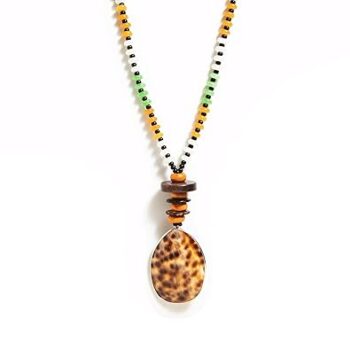 Gempro Gemstone Shell Necklace with wooden Bead